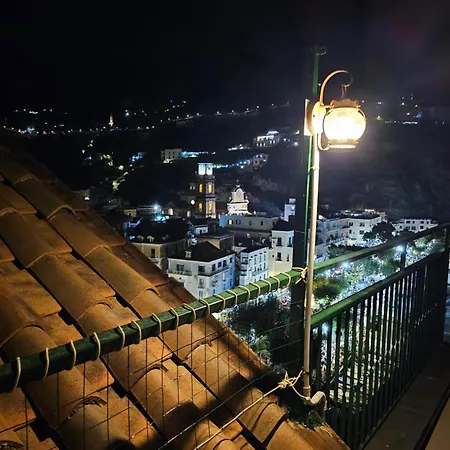 Apartamento La Torretta, A Terrace On The Amalfi Coast Minori Exterior foto
