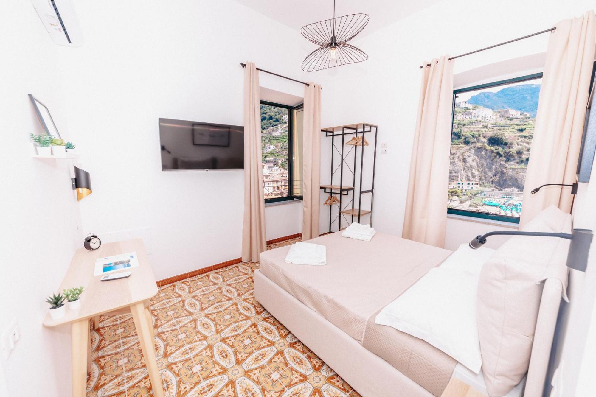 La Torretta, A Terrace On The Amalfi Coast * Minori